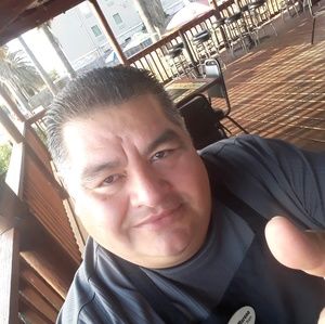 Meet your Posher, Javier